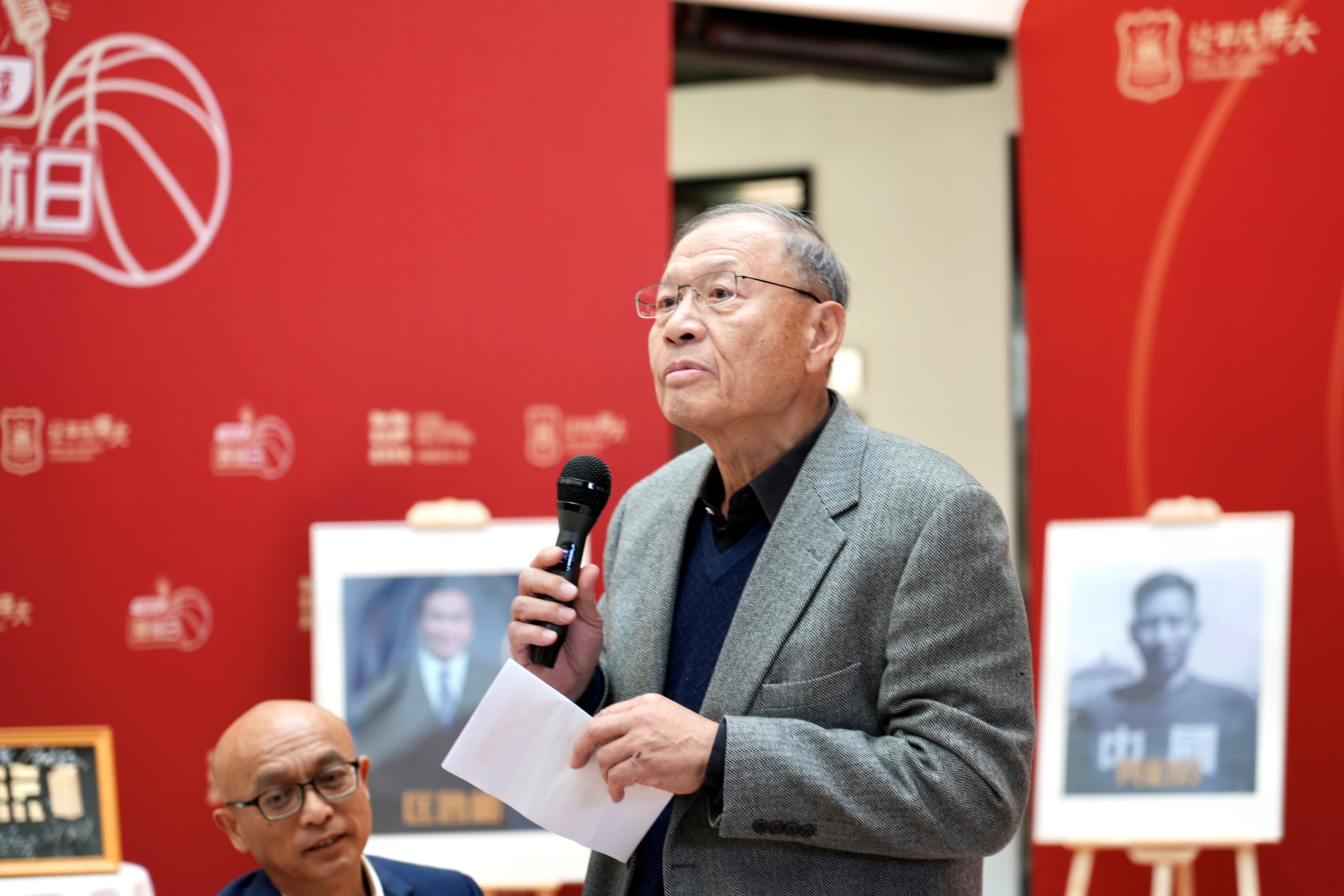 2023年中国篮球名人堂名单揭晓 八路军篮球队等入