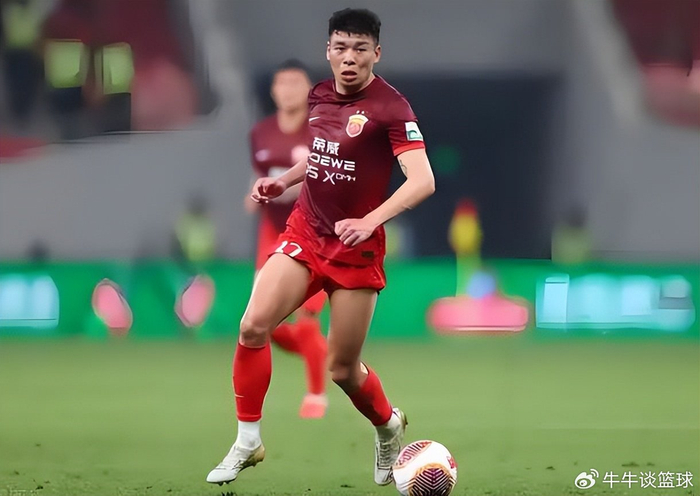 李帅助上港4-1大胜青岛西海岸 拒绝老东家续约引