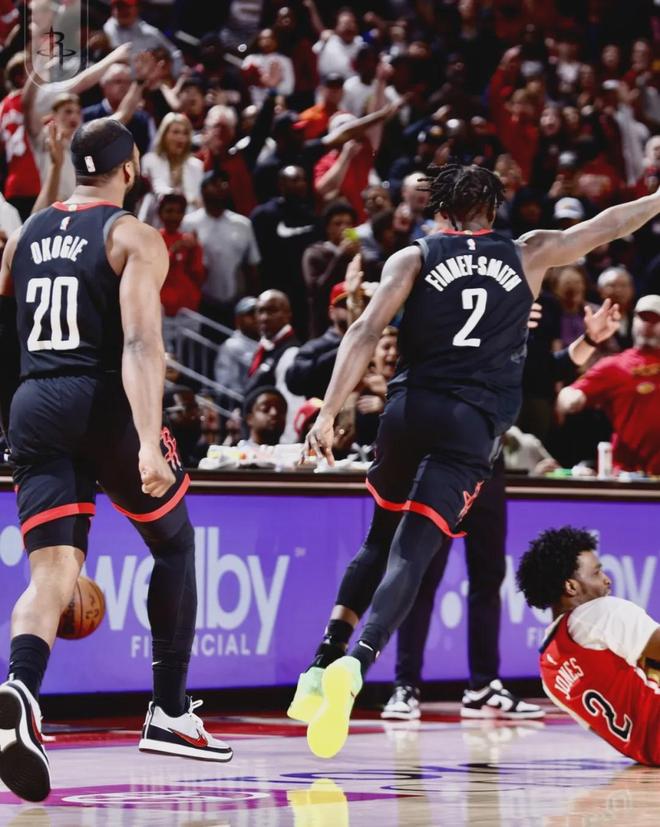 火箭客场力克灰熊杜兰特伊森爆发芬尼-史密斯数