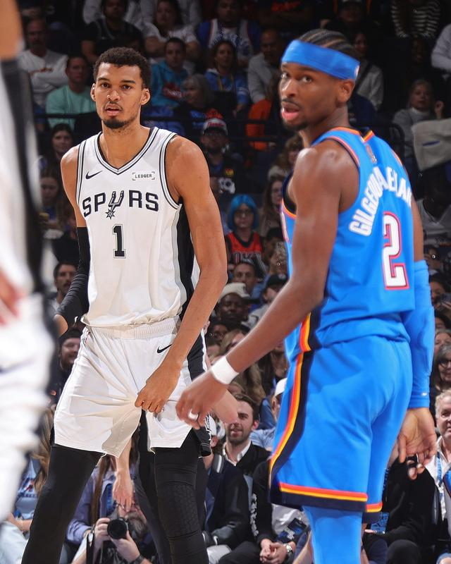 文班亚马8分钟创NBA历史纪录 马刺大胜公牛冲击